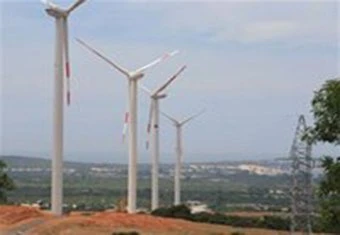 两家外资企业在越南平定省合作建设风电站